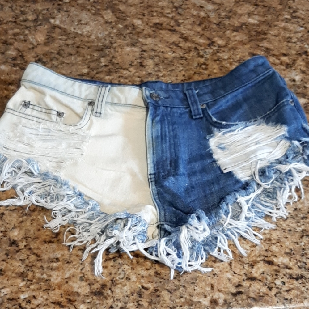 Carmar distress denim shorts